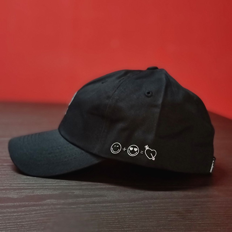 کلاه بیسبالی نقابدار