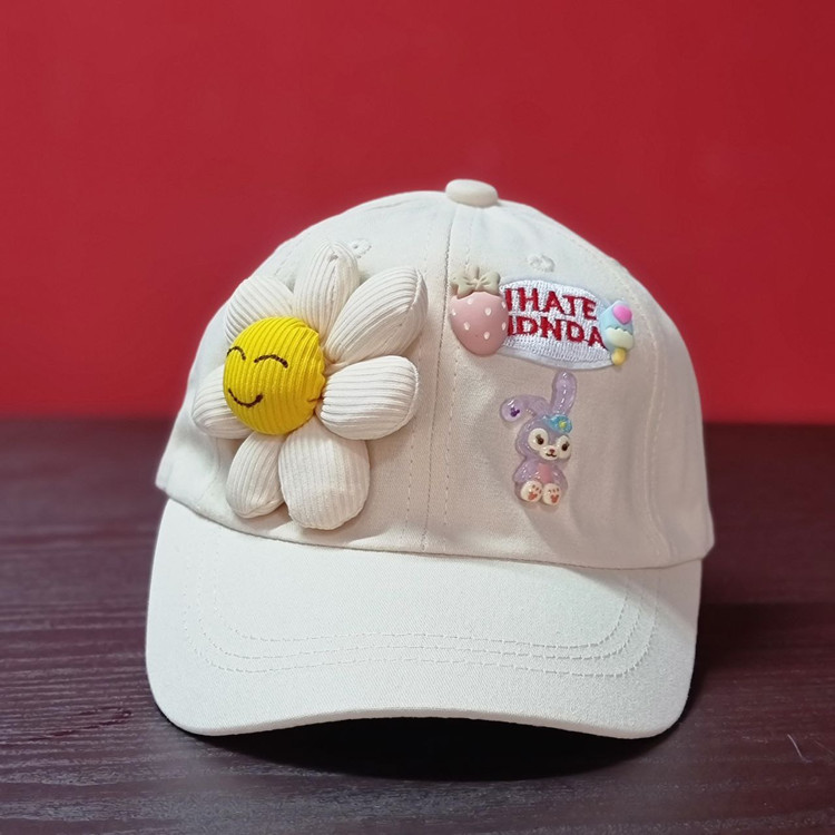 کلاه نقاب دارد بچگانه